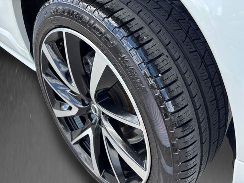 Used 2019 Volvo XC90 T6 Momentum AWD/4WD image 56