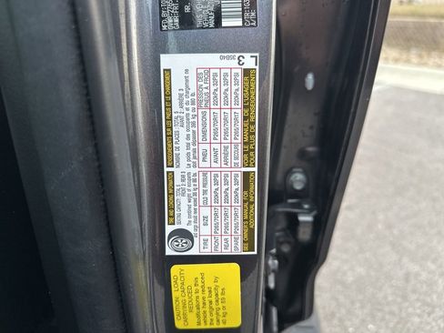 Used 2022 Toyota 4Runner SR5 Premium image 40