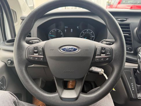 Used 2025 Ford Transit 250 Low Roof w/ Exterior Upgrade Package RWD image 11