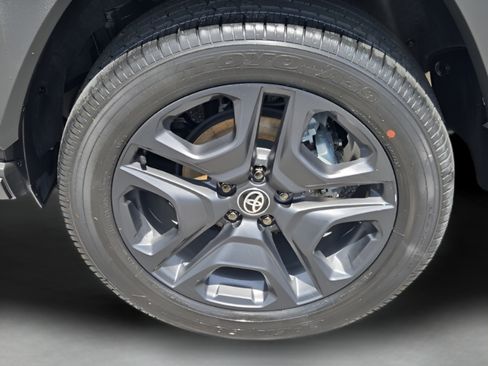 Certified 2024 Toyota RAV4 Adventure AWD/4WD image 27