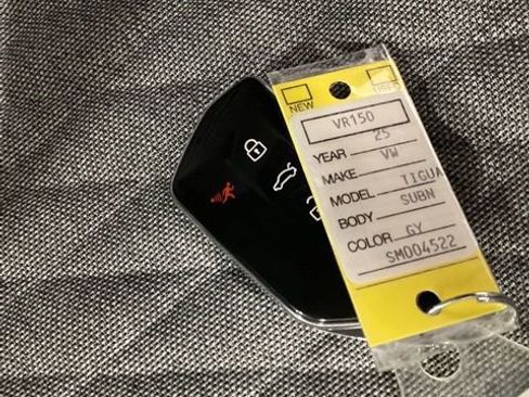 Used 2025 Volkswagen Tiguan S image 25