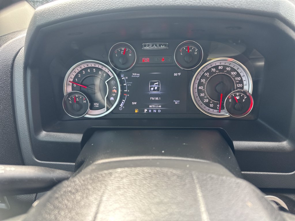 Used 2019 RAM 1500 Warlock AWD/4WD image 26