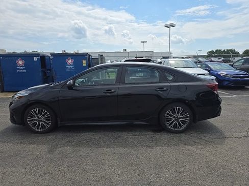 Used 2023 Kia Forte GT-Line w/ GT-Line Premium Package FWD image 4