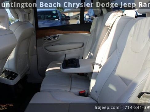 Used 2021 Volvo XC90 T8 Inscription Expression w/ Protection Package Premier image 33