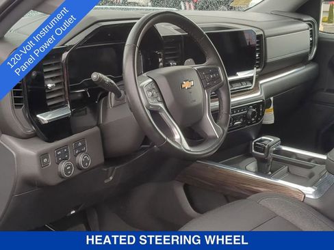 Used 2023 Chevrolet Silverado 1500 LT w/ Z71 Off-Road Package AWD/4WD image 13