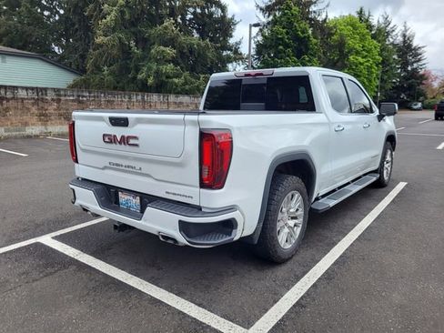 Used 2022 GMC Sierra 1500 Denali AWD/4WD image 3