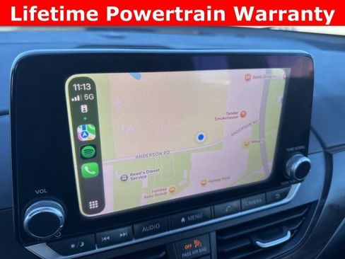 Used 2024 Nissan Altima 2.5 SV image 3