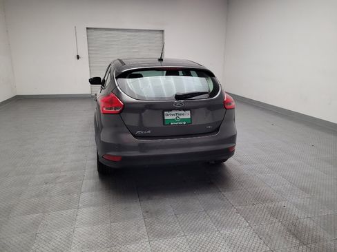 Used 2018 Ford Focus SEL FWD image 6