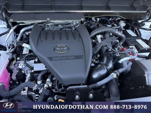 Used 2026 Toyota Highlander XLE AWD/4WD image 18