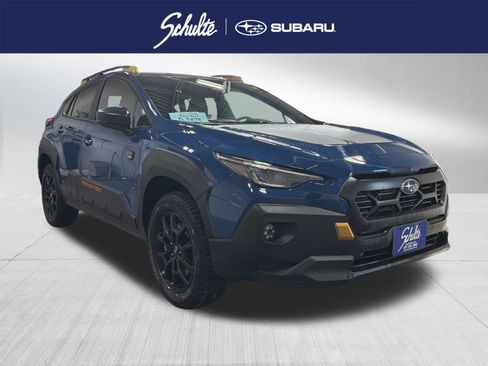 Used 2025 Subaru Crosstrek 2.5i Wilderness w/ Crosstrek Mirror Package image 1