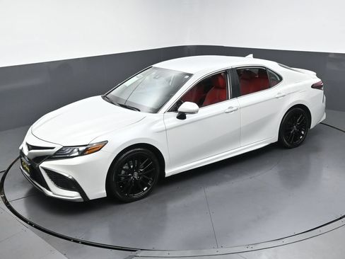 Used 2024 Toyota Camry XSE FWD image 44