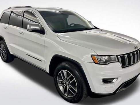 Used 2018 Jeep Grand Cherokee Limited image 1