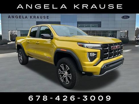 Used 2023 GMC Canyon AT4 w/ AT4 Premium Package AWD/4WD image 1