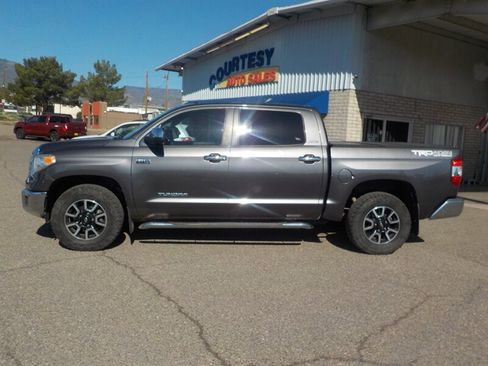 Used 2014 Toyota Tundra Limited w/ Limited Premium Package image 3