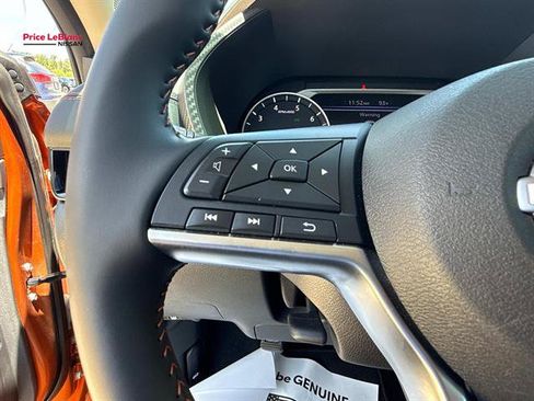 Used 2025 Nissan Sentra SR FWD image 21