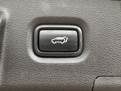 Used 2023 Hyundai Santa Fe SEL image 16