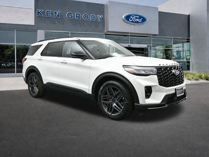 New 2025 Ford Explorer ST w/ Sun And Sound Package