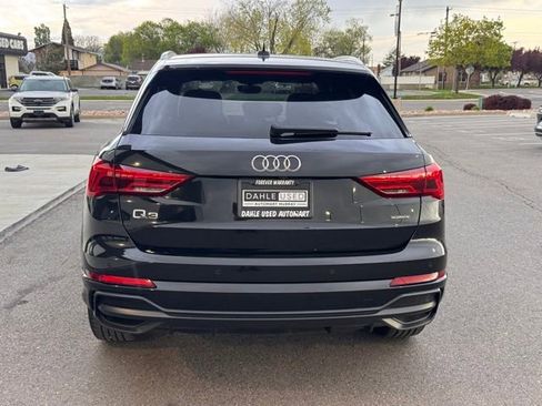 Used 2022 Audi Q3 2.0T Premium w/ Convenience Package AWD/4WD image 5