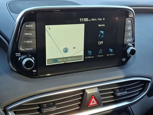 Used 2020 Hyundai Santa Fe Limited image 23