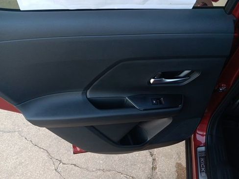 New 2026 Nissan Kicks SV w/ SV Premium Package image 29