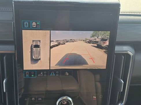 New 2026 GMC Acadia AT4 w/ Luxury Package image 21