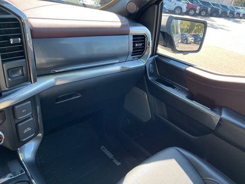Used 2021 Ford F150 Lariat image 19