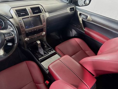Used 2020 Lexus GX 460 Premium image 25