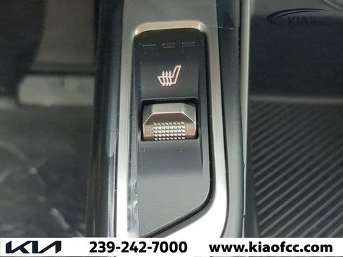 New 2025 Kia Sorento S w/ Panoramic Sunroof Package image 23