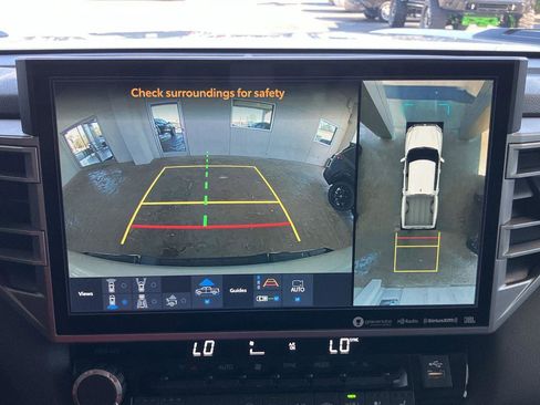 Used 2022 Toyota Tundra Limited image 15