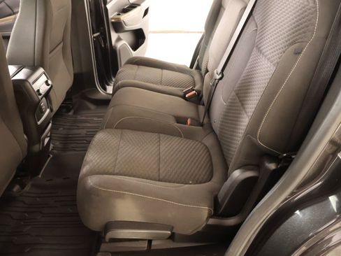 Used 2019 GMC Acadia SLE image 11