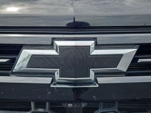 Used 2022 Chevrolet Silverado 1500 RST AWD/4WD image 32