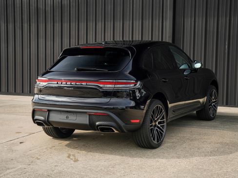 New 2026 Porsche Macan image 10