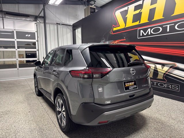 Used 2023 Nissan Rogue SV AWD/4WD image 17
