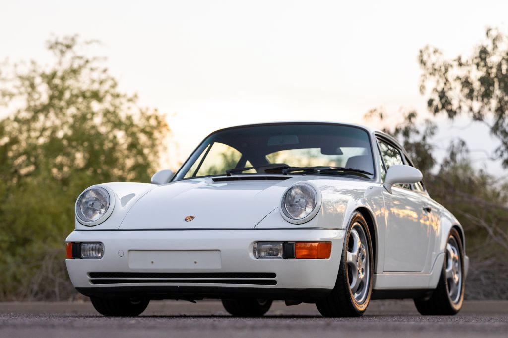Used 1992 Porsche 911 Carrera RWD image 19