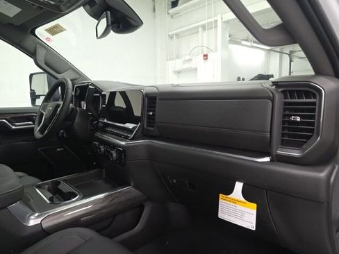 New 2026 Chevrolet Silverado 2500 LTZ w/ LTZ Plus Package image 29