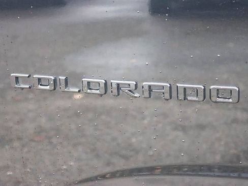 Used 2022 Chevrolet Colorado Z71 image 12