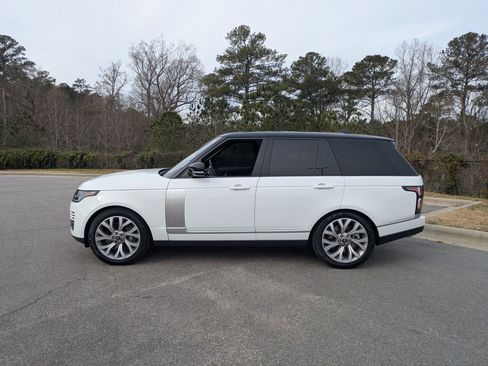 Used 2022 Land Rover Range Rover P525 Westminster Edition image 8