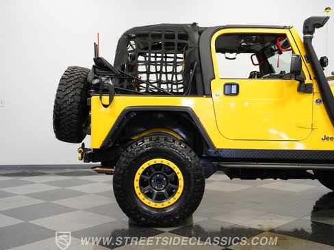 Used 2006 Jeep Wrangler Rubicon w/ Security Group AWD/4WD image 30