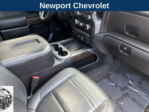 Used 2019 GMC Sierra 1500 Denali w/ Denali Ultimate Package image 16