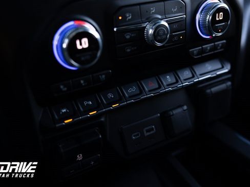 Used 2021 GMC Sierra 1500 AT4 w/ AT4 Premium Package image 41