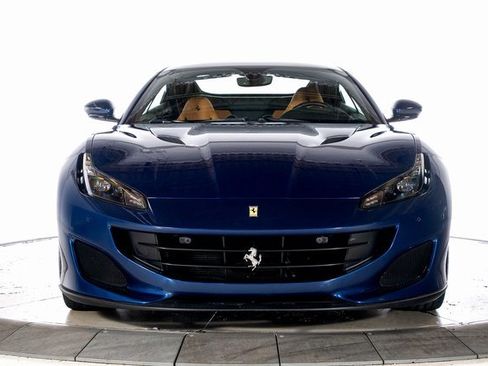 Used 2019 Ferrari Portofino image 13