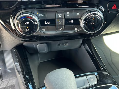 New 2026 Chevrolet Trax RS w/ Driver Confidence Package FWD image 21