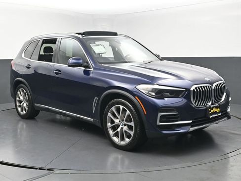 Used 2022 BMW X5 xDrive40i image 2
