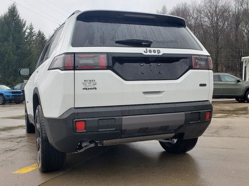 New 2026 Jeep Cherokee Overland w/ Trailer Tow Group image 6