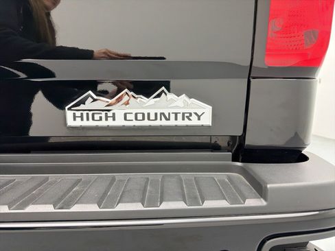 Used 2019 Chevrolet Silverado 3500 High Country w/ Duramax Plus Package image 65