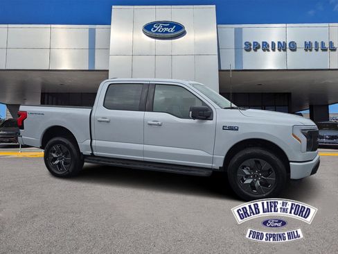 New 2025 Ford F150 Lightning Flash AWD/4WD image 1