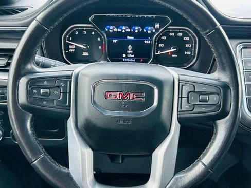 Used 2021 GMC Yukon XL SLT AWD/4WD image 19