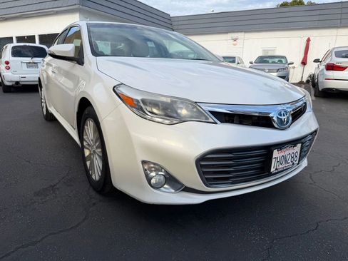 Used 2014 Toyota Avalon XLE Touring image 10