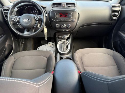 Used 2015 Kia Soul 5dr Wgn Auto Base image 11