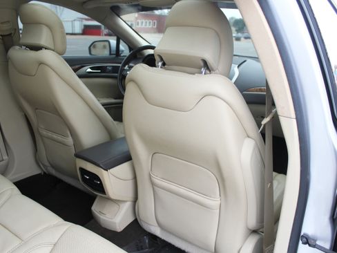 Used 2013 Lincoln MKZ Base image 45